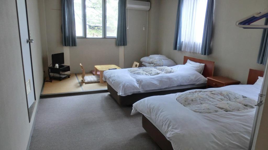 Oomukou Ryokan Hakuba Zewnętrze zdjęcie